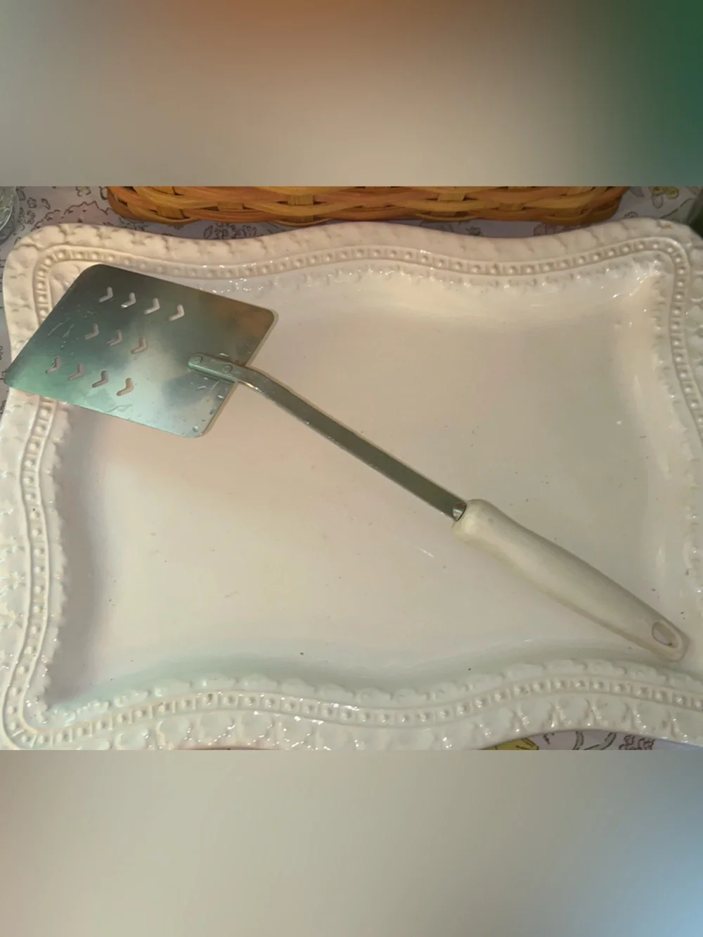 Vintage Ekco Heart shaped slotted spatula/turner with Purple Floral Handle